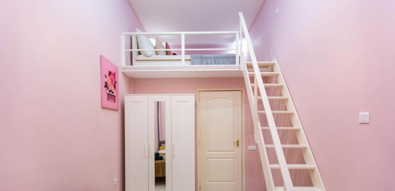Harmony Residency - 4 Bedrooms Budapest Exteriör bild